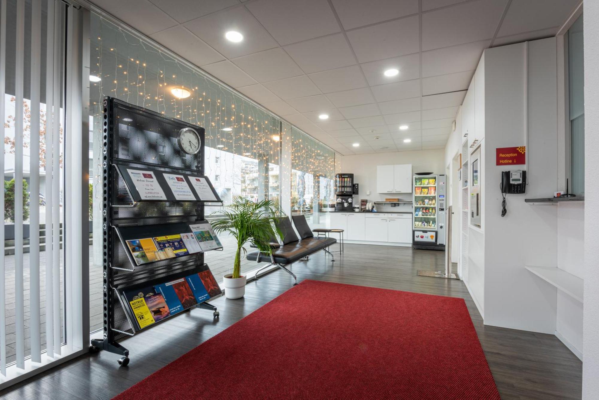 Los Lorentes Hotel Bern Airport Belp Exterior photo